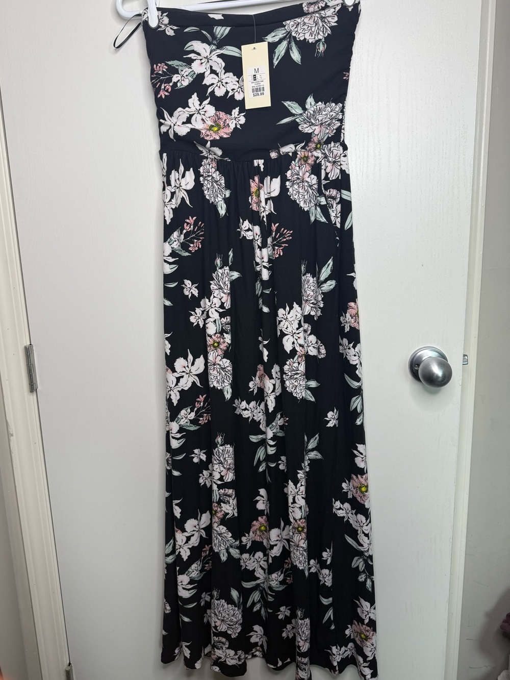NWT Streetwear Society Black Floral Strapless Maxi Dress